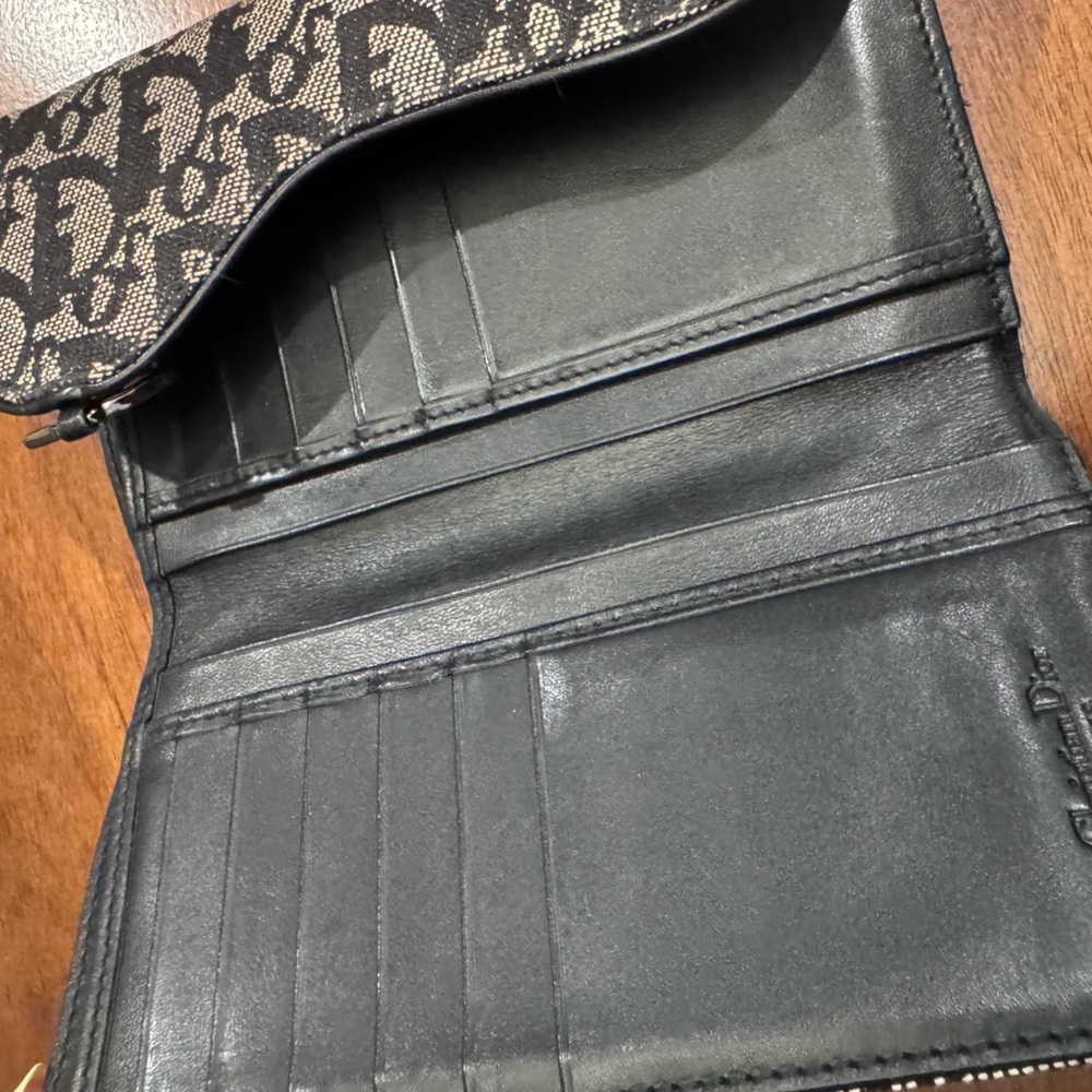 Dior Monogram Canvas Flap Wallet in Black & Beige - Picture 4 of 7